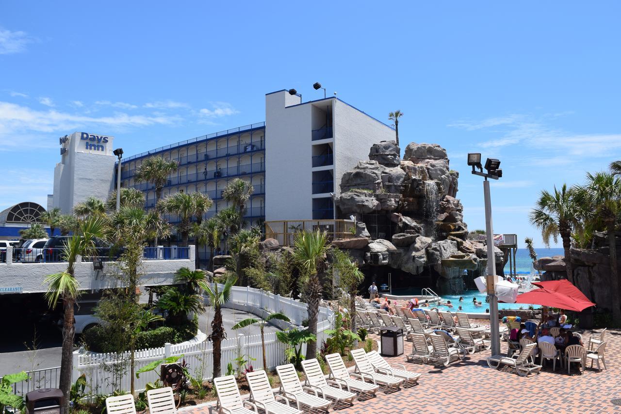 Days Inn By Wyndham Panama City Beach/Ocean Front Exteriör bild