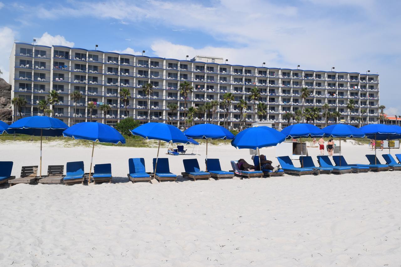 Days Inn By Wyndham Panama City Beach/Ocean Front Exteriör bild