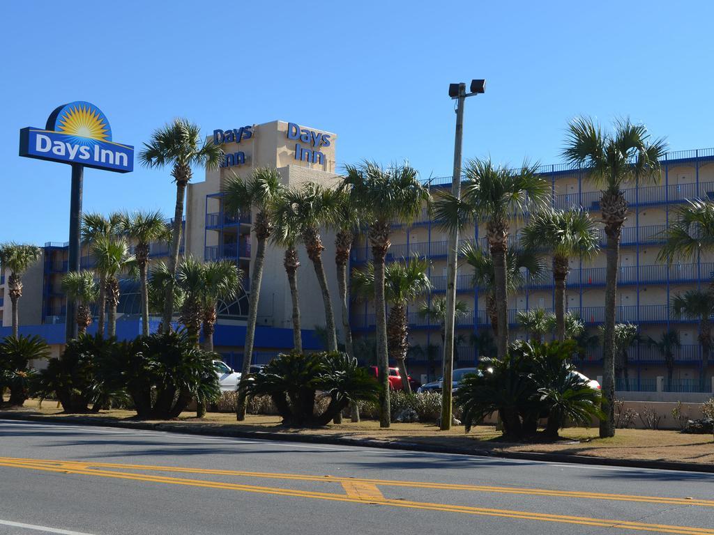 Days Inn By Wyndham Panama City Beach/Ocean Front Exteriör bild